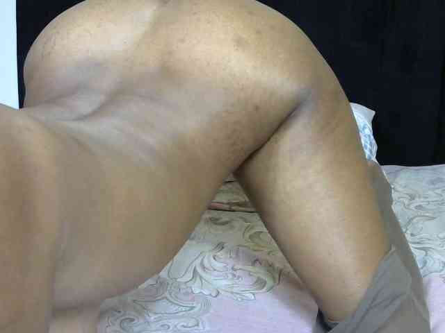 Drippqueen254 webcam