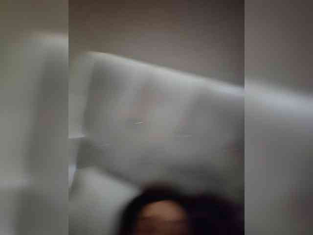 LadyChokoladka webcam