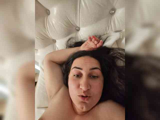 LadyChokoladka webcam