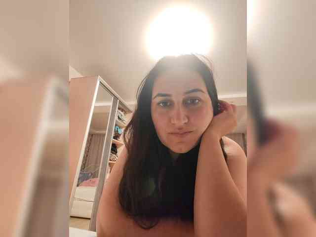 LadyChokoladka webcam
