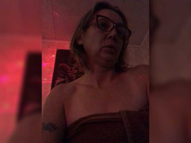 Razvrat6666 live cam on BongaCams