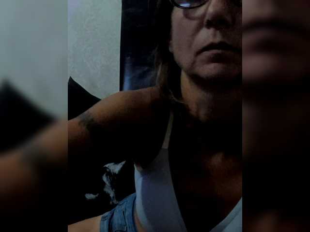 Razvrat6666 live cam on BongaCams