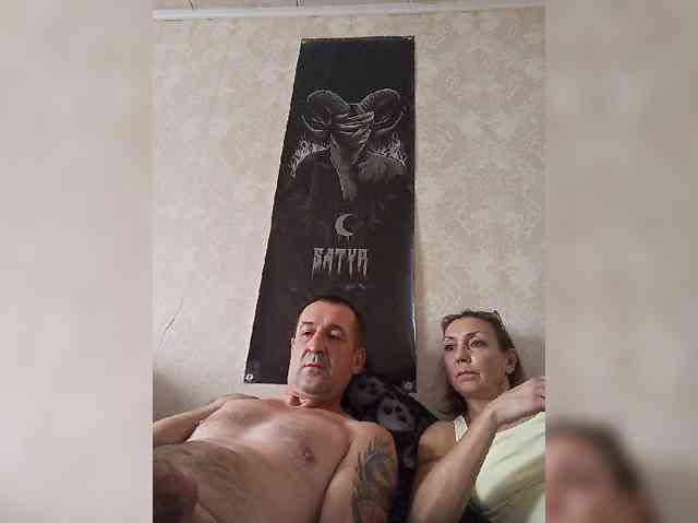 LiveTokVladSana webcam