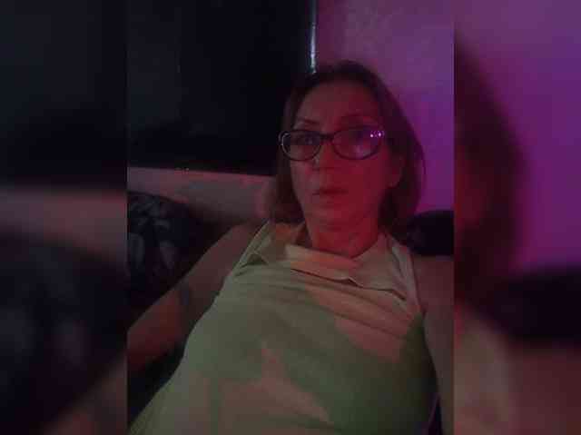 LiveTokVladSana webcam