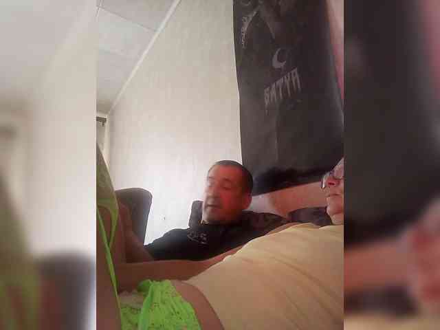 LiveTokVladSana webcam