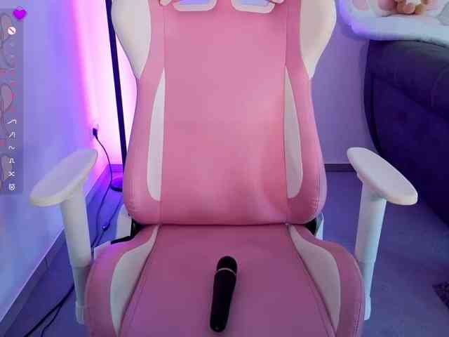 cantfitmybra