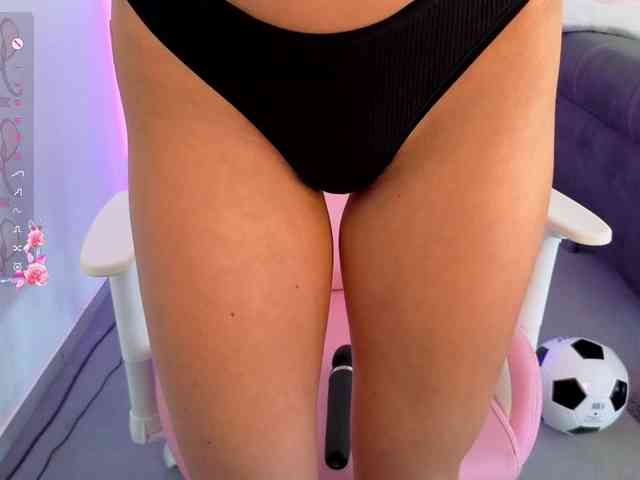 Model: cantfitmybra