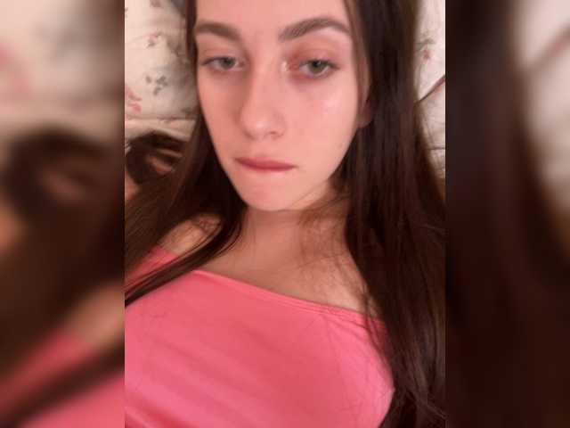 Alicedoll7 live cam on BongaCams