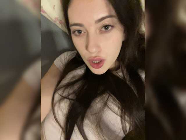 Alicedoll7 live cam on BongaCams