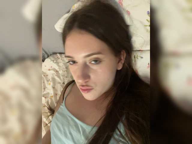 Alicedoll7 live cam on BongaCams
