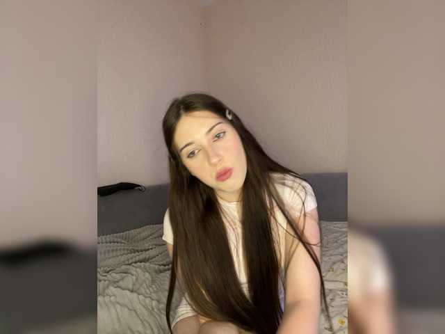 Alicedoll7 live cam on BongaCams
