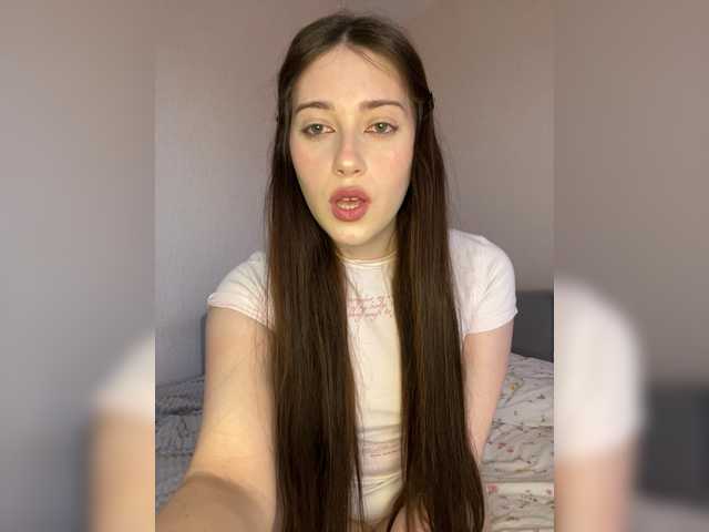 Alicedoll7 live cam on BongaCams