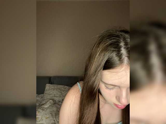 Alicedoll7 live cam on BongaCams