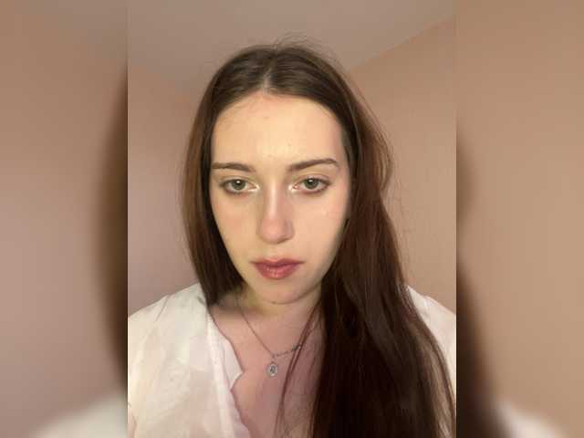 Alicedoll7 live cam on BongaCams