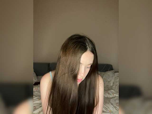 Alicedoll7 live cam on BongaCams