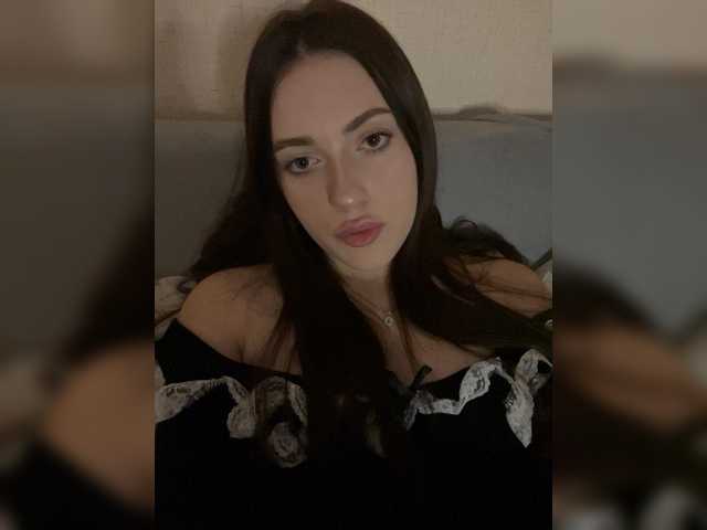 Alicedoll7 live cam on BongaCams