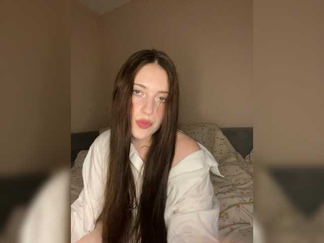 Alicedoll7 live cam on BongaCams