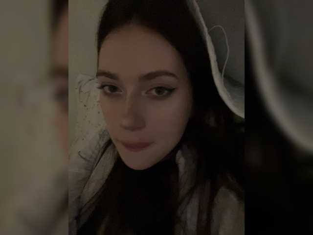 Alicedoll7 live cam on BongaCams