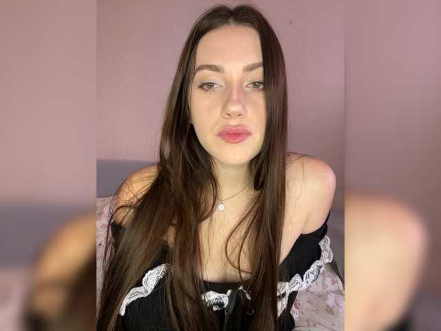 Alicedoll7 live cam on BongaCams