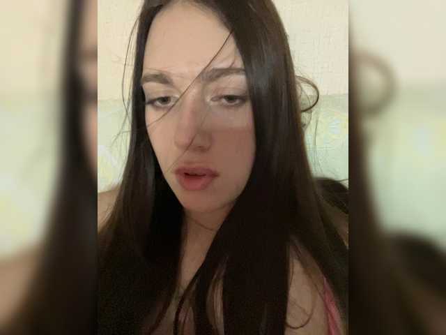 Alicedoll7 live cam on BongaCams