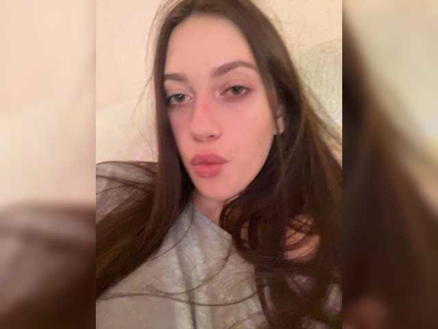 Alicedoll7 live cam on BongaCams