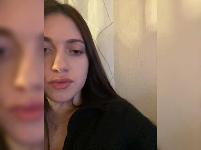 Alicedoll7 live cam on BongaCams