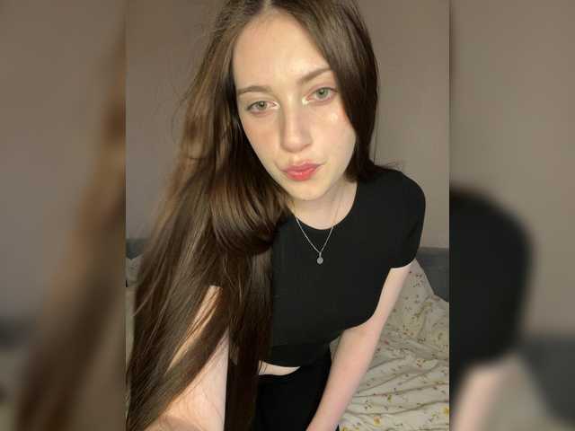 Alicedoll7 live cam on BongaCams