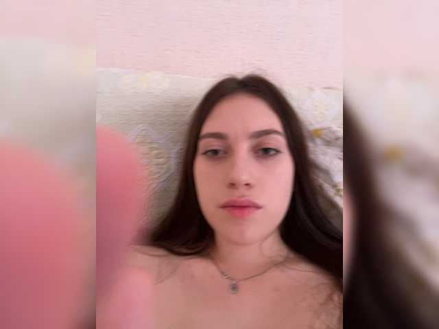 Alicedoll7 live cam on BongaCams