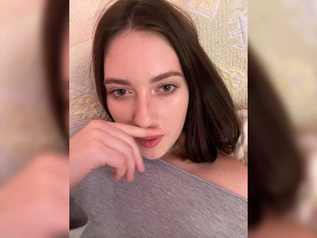 Alicedoll7 live cam on BongaCams