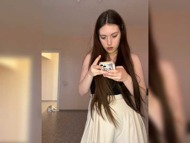 Alicedoll7 live cam on BongaCams