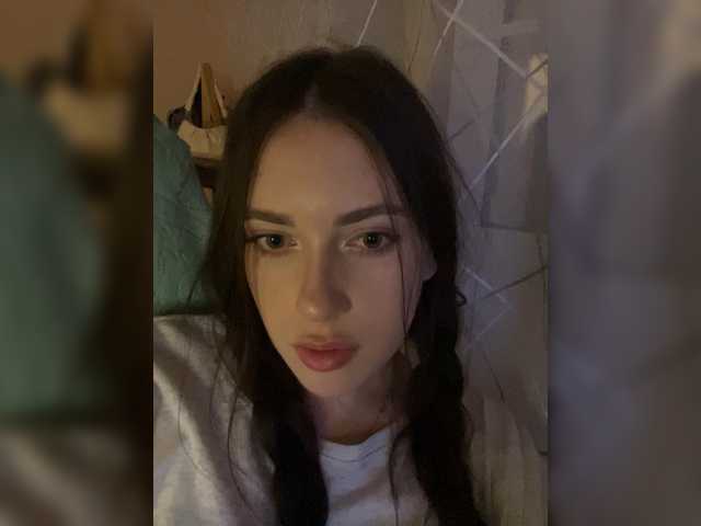 Alicedoll7 live cam on BongaCams