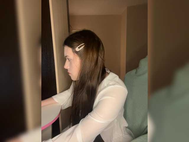 Alicedoll7 live cam on BongaCams