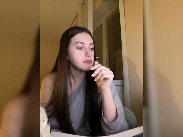 Alicedoll7 live cam on BongaCams