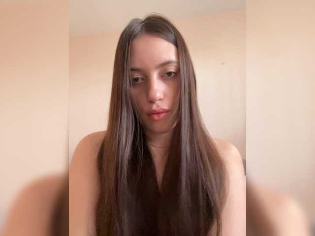 Alicedoll7 live cam on BongaCams