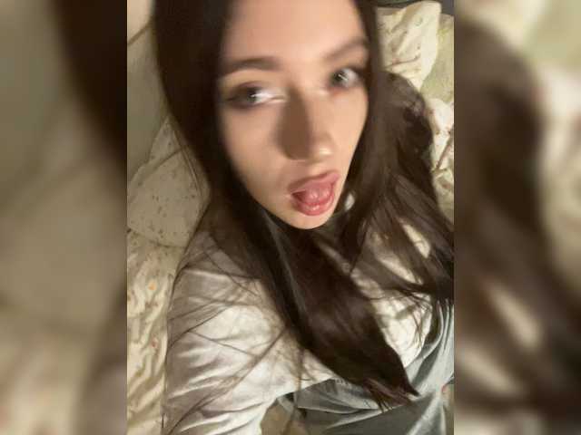 Alicedoll7 live cam on BongaCams