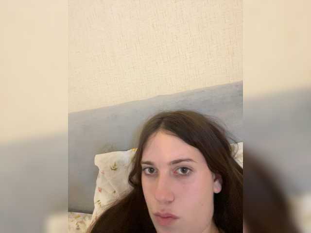 Alicedoll7 live cam on BongaCams