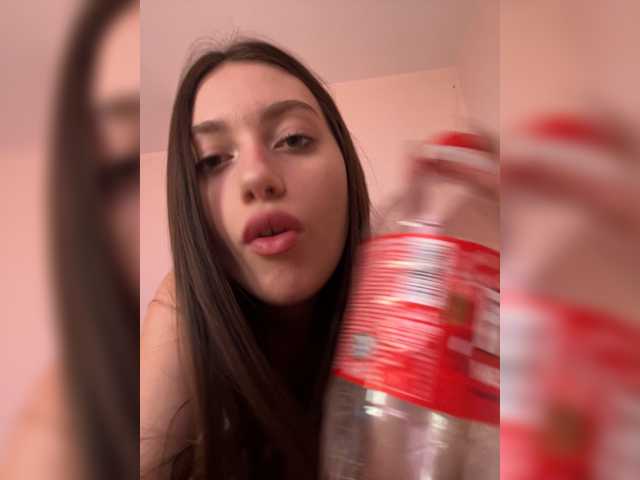 Alicedoll7 live cam on BongaCams