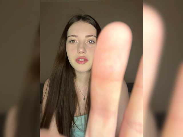Alicedoll7 live cam on BongaCams