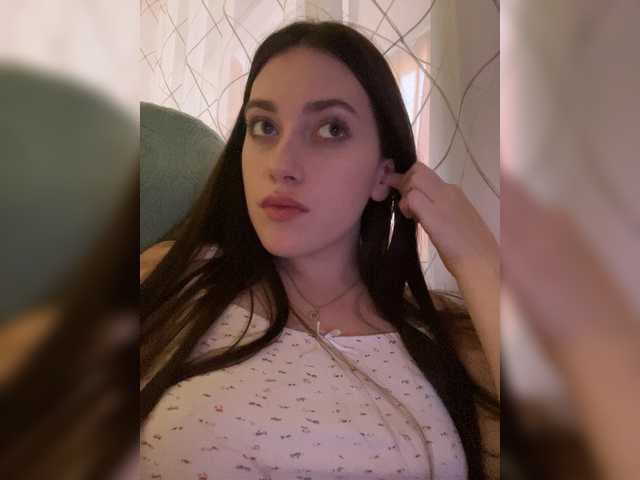 Alicedoll7 live cam on BongaCams