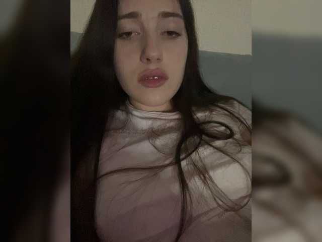 Alicedoll7 live cam on BongaCams