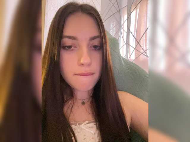 Alicedoll7 live cam on BongaCams