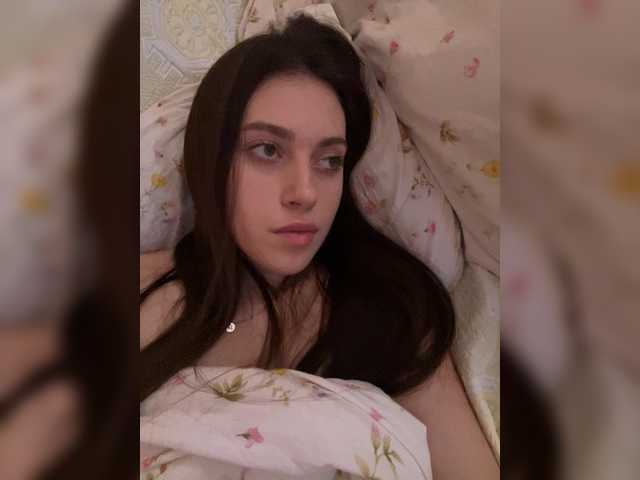 Alicedoll7 live cam on BongaCams