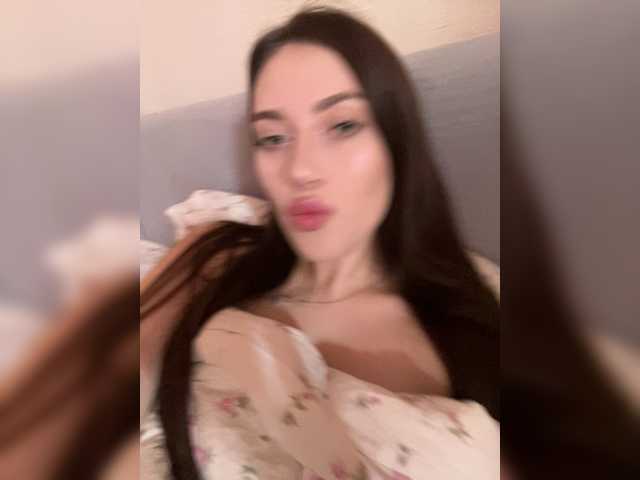 Alicedoll7 live cam on BongaCams