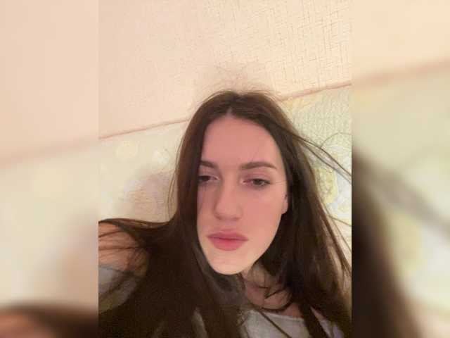 Alicedoll7 live cam on BongaCams
