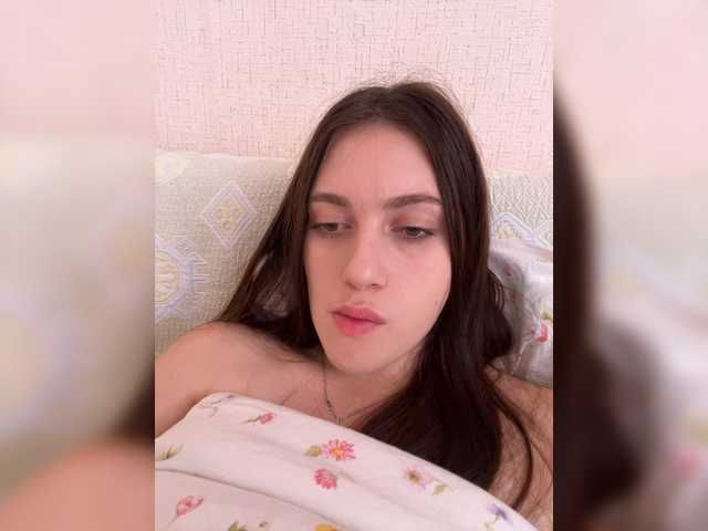 Alicedoll7 live cam on BongaCams