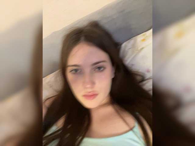 Alicedoll7 live cam on BongaCams