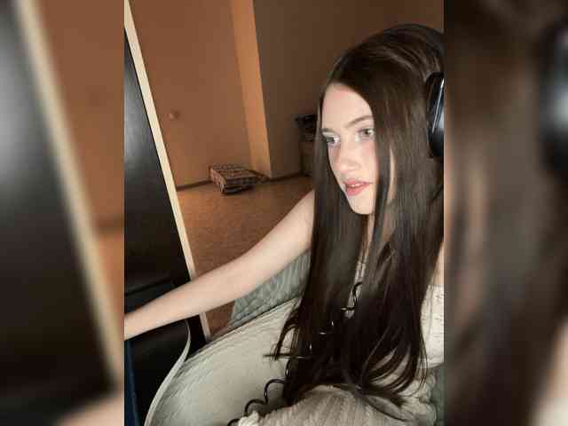 Alicedoll7 webcam