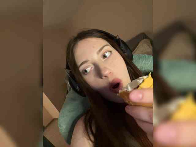 Alicedoll7 webcam