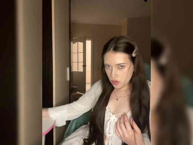 Alicedoll7 webcam