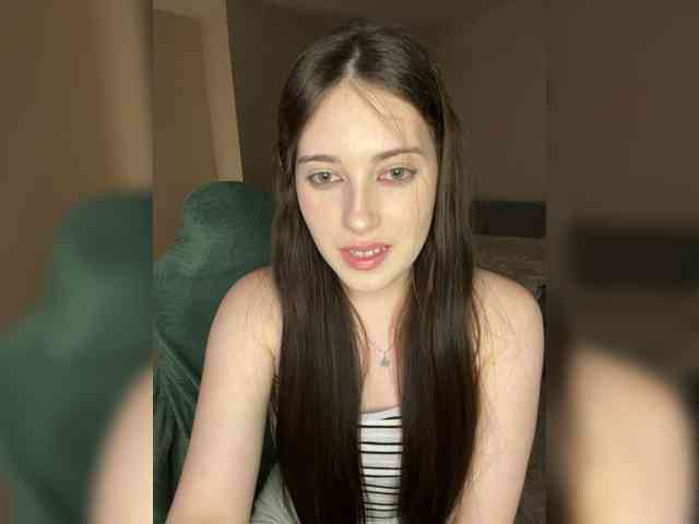 Alicedoll7 webcam